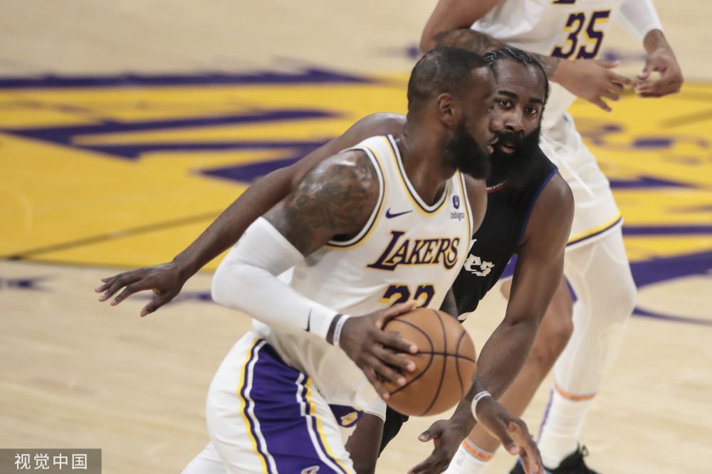 展现着运动 展现着运动