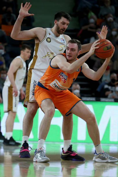 带来了巨大 带来了巨大